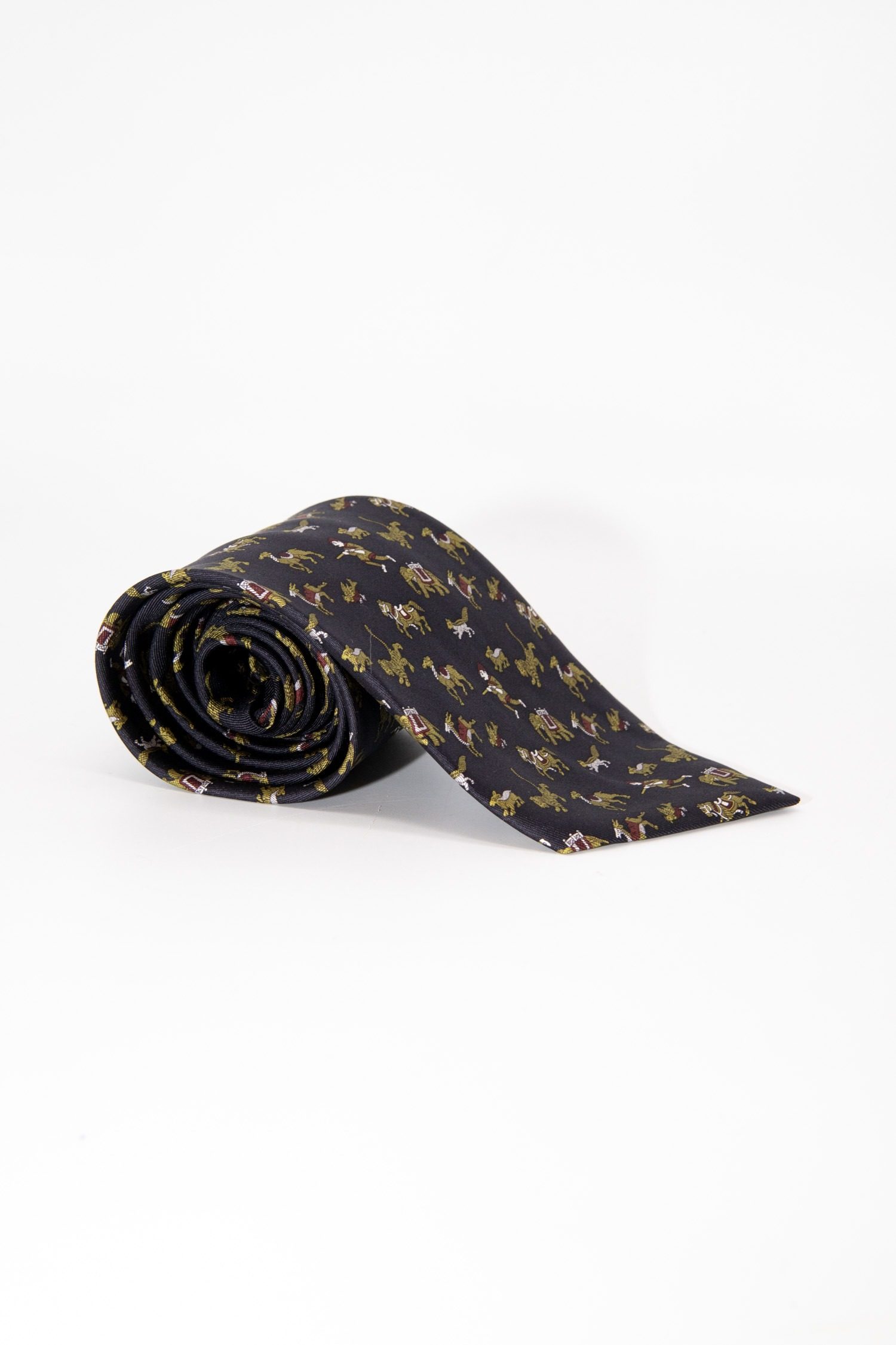 Thumbnail of http://Hermès%20Krawatte%20mit%20Jagd-Motiv%20in%20Schwarz