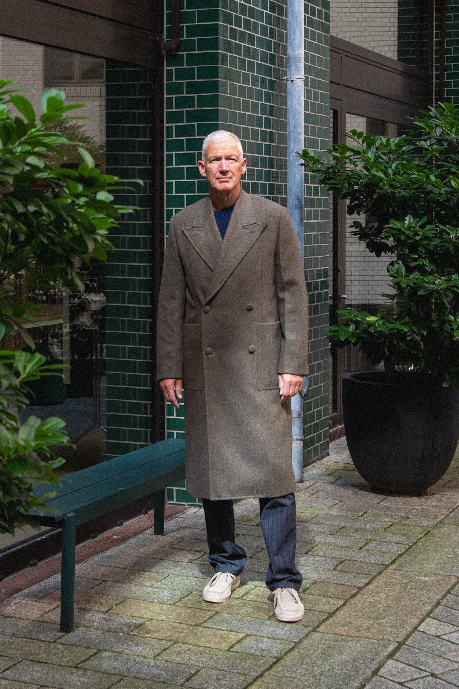 Givenchy klassischer, langer Zweireiher-Mantel in Grün