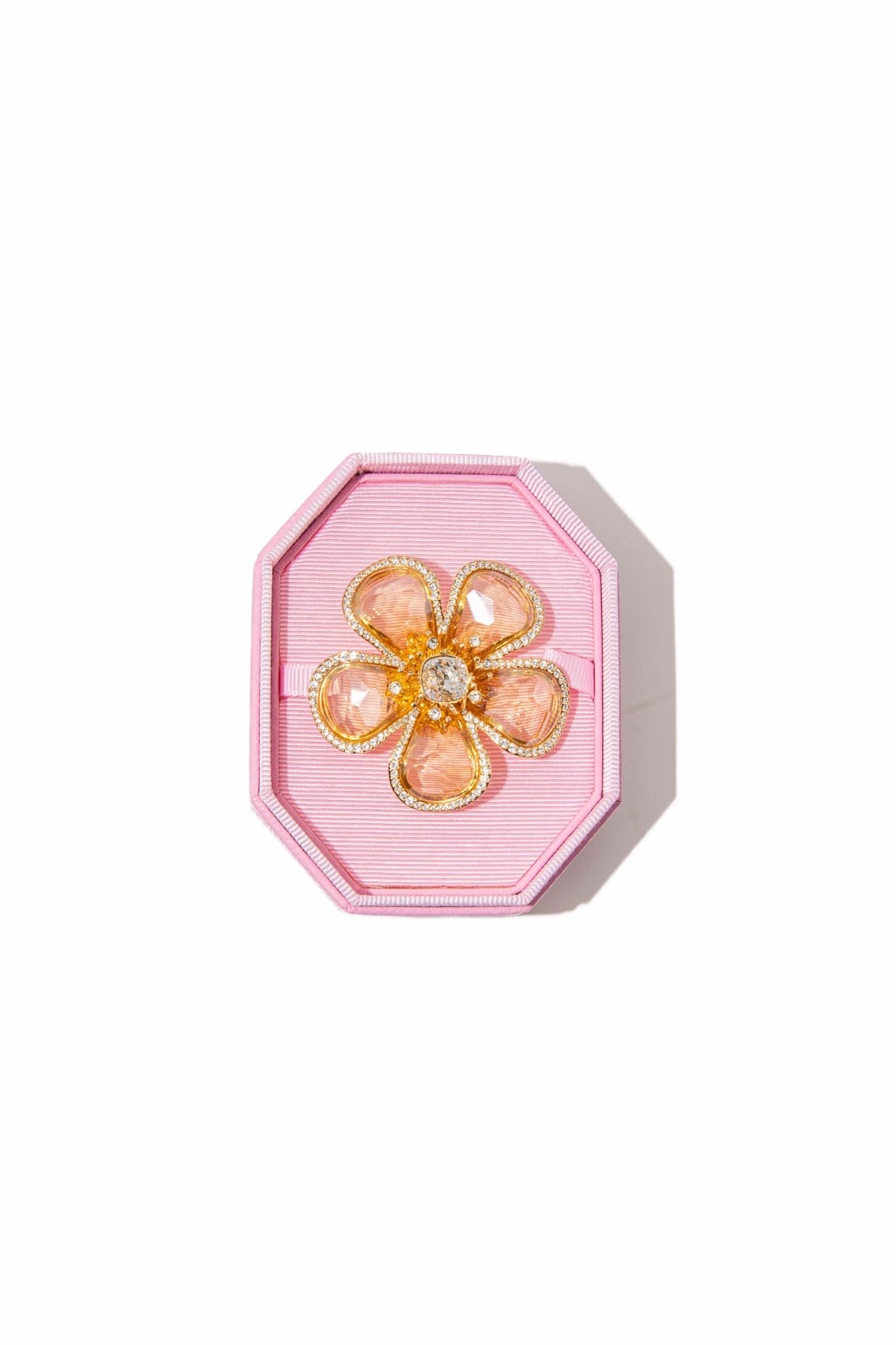 Thumbnail of http://Swarovski%20Idyllia%20Cocktailring%20in%20Gold