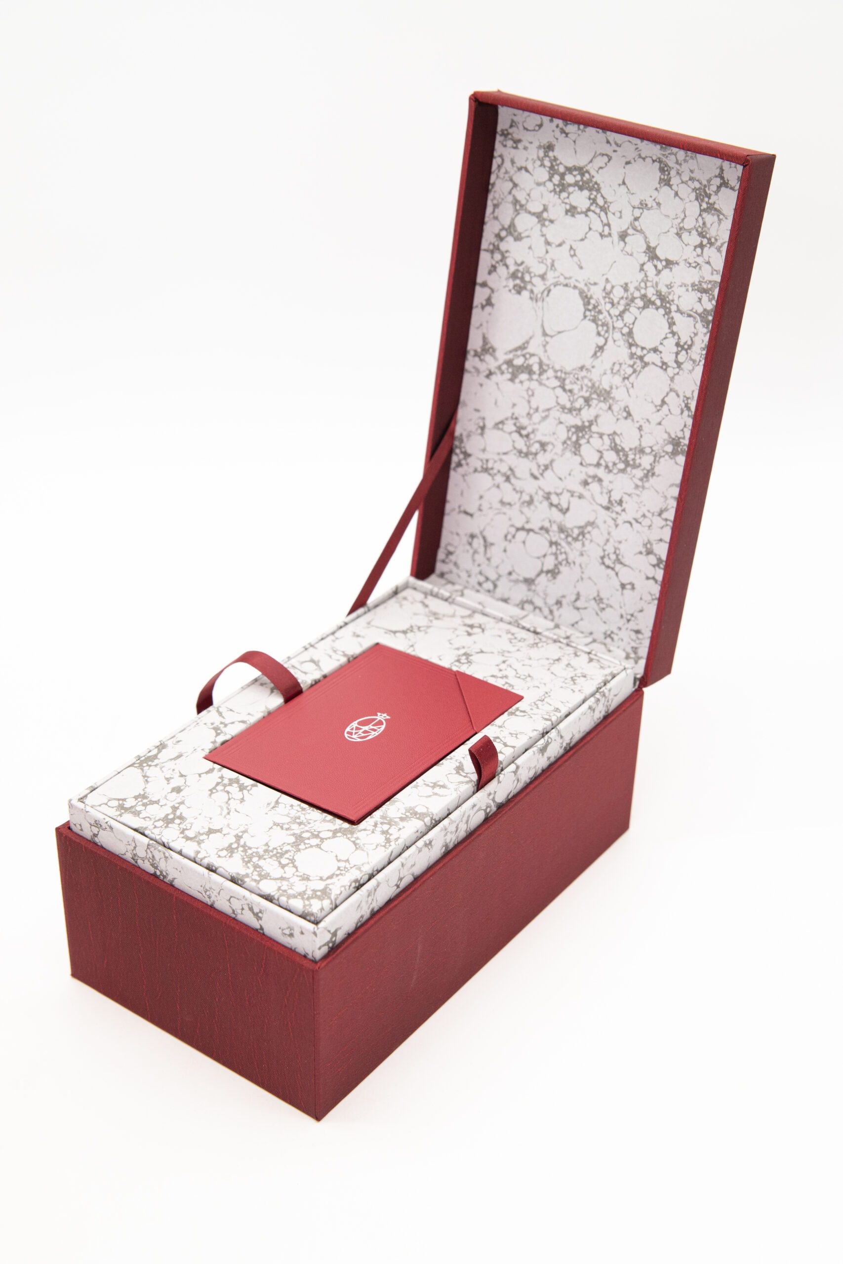 Thumbnail of http://Jacques%20Marie%20Mage%20Jennie%20Sonnenbrille%20in%20Braun%20und%20Silber