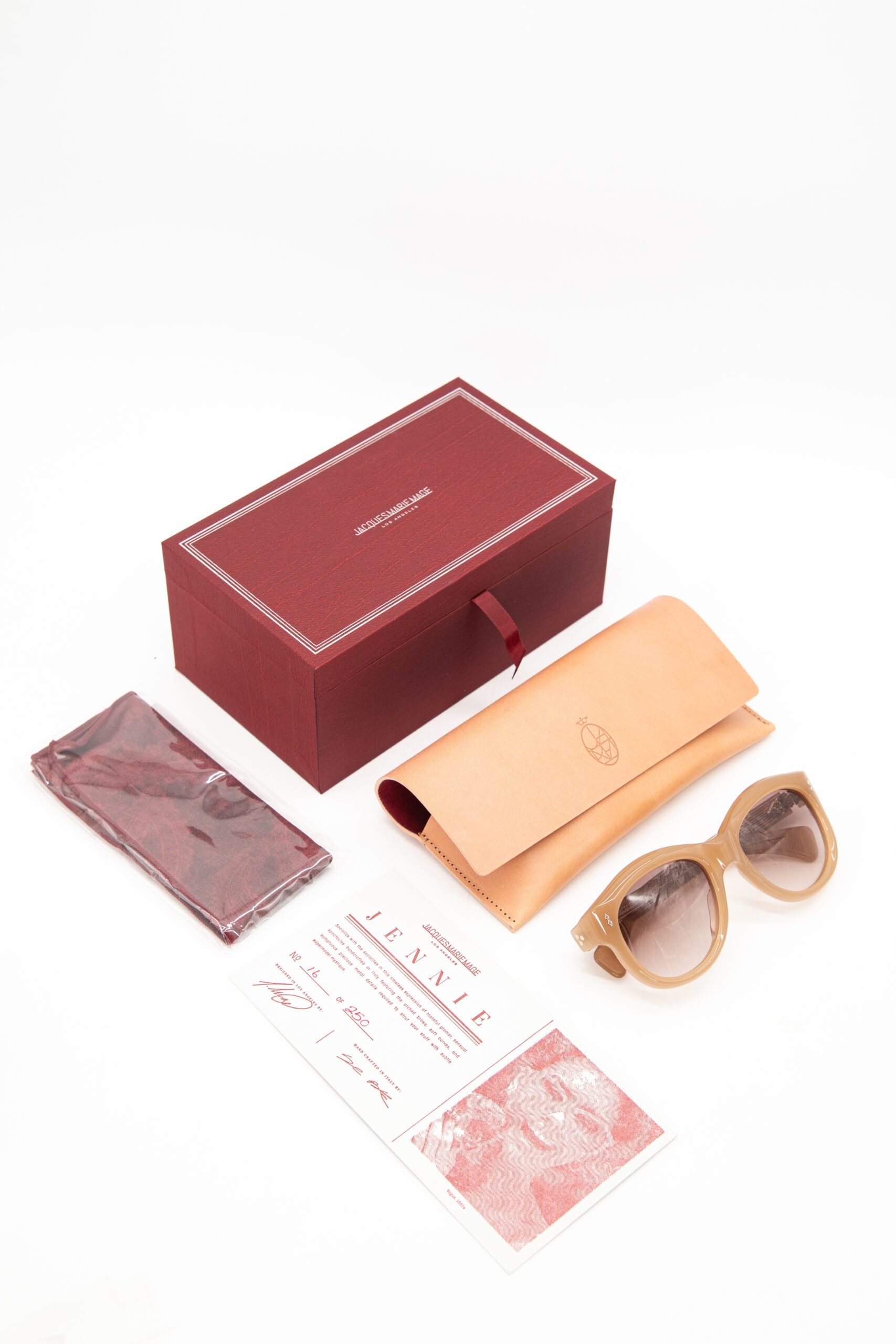 Thumbnail of http://Jacques%20Marie%20Mage%20Jennie%20Sonnenbrille%20in%20Braun%20und%20Silber