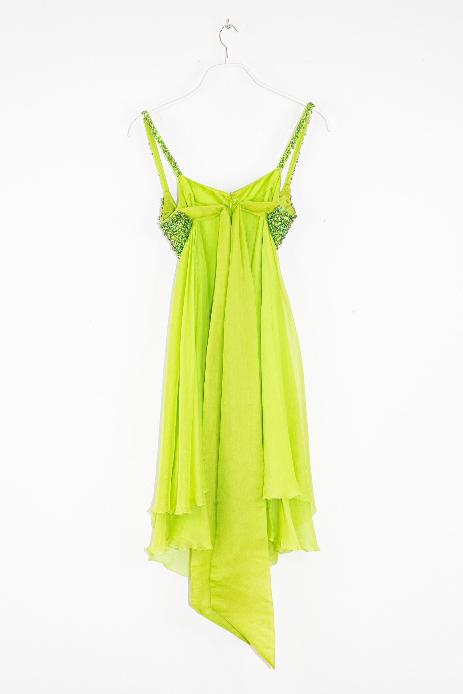 Thumbnail of http://Jenny%20Packham%20Empire-Abendkleid%20mit%20Schmucksteinen%20in%20Grün