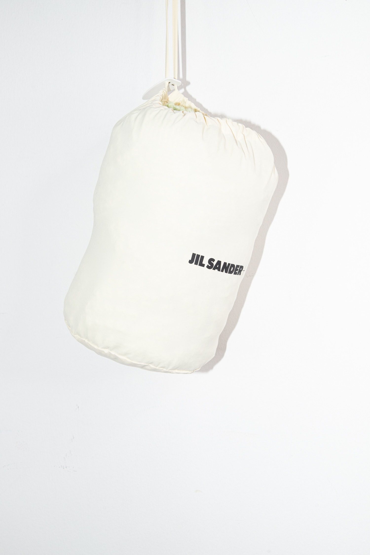 Thumbnail of http://Jil%20Sander%20Oversized%20Daunenweste%20in%20Pastellgelb