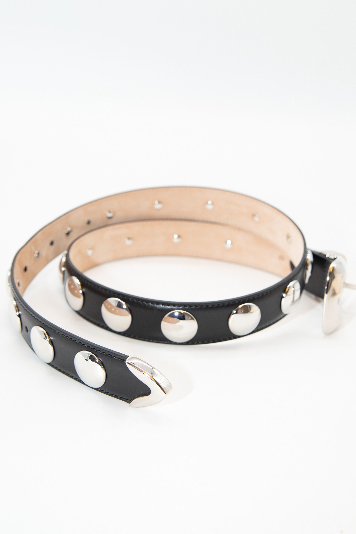 Thumbnail of http://Khaite%20The%20Benny%20Gürtel%20mit%20Nieten%20in%20Schwarz%20und%20Silber