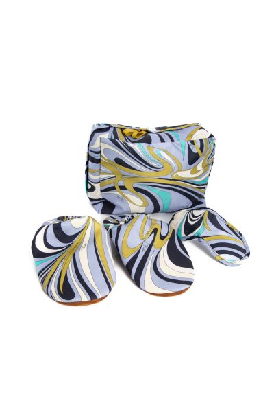 Emilio Pucci Reiseset mit Schlafbrille und Hausschuhe