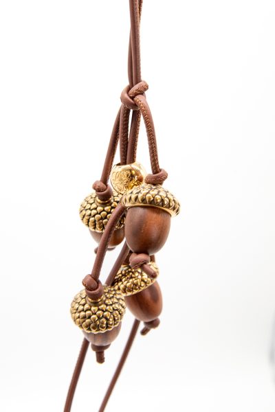 Loewe "Wooden Acorn" Schlüsselanhänger in Braun und Gold