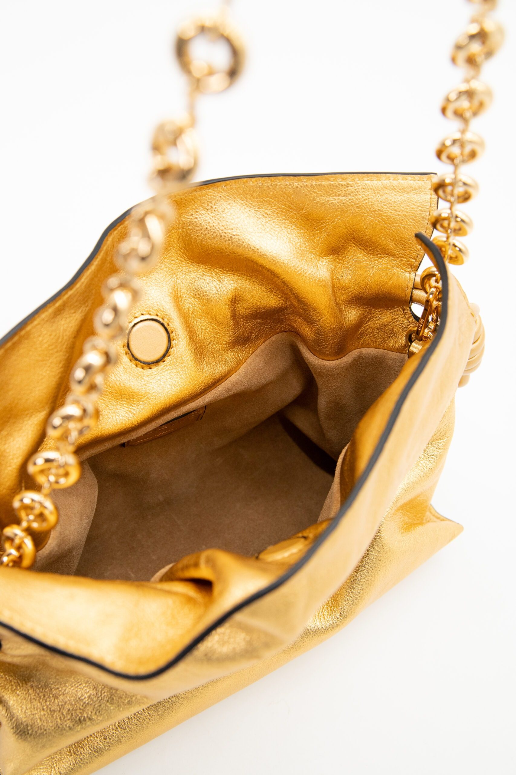 Thumbnail of http://Loewe%20Flamenco%20Clutch%20Chain%20Mini%20Schultertasche%20in%20Gold