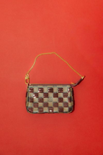Louis Vuitton "Mini Pouchette" mit Pailletten in Braun und Gold