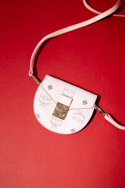 MCM "Patricia" Portemonnaie zum Umhängen in Rosa und Silber