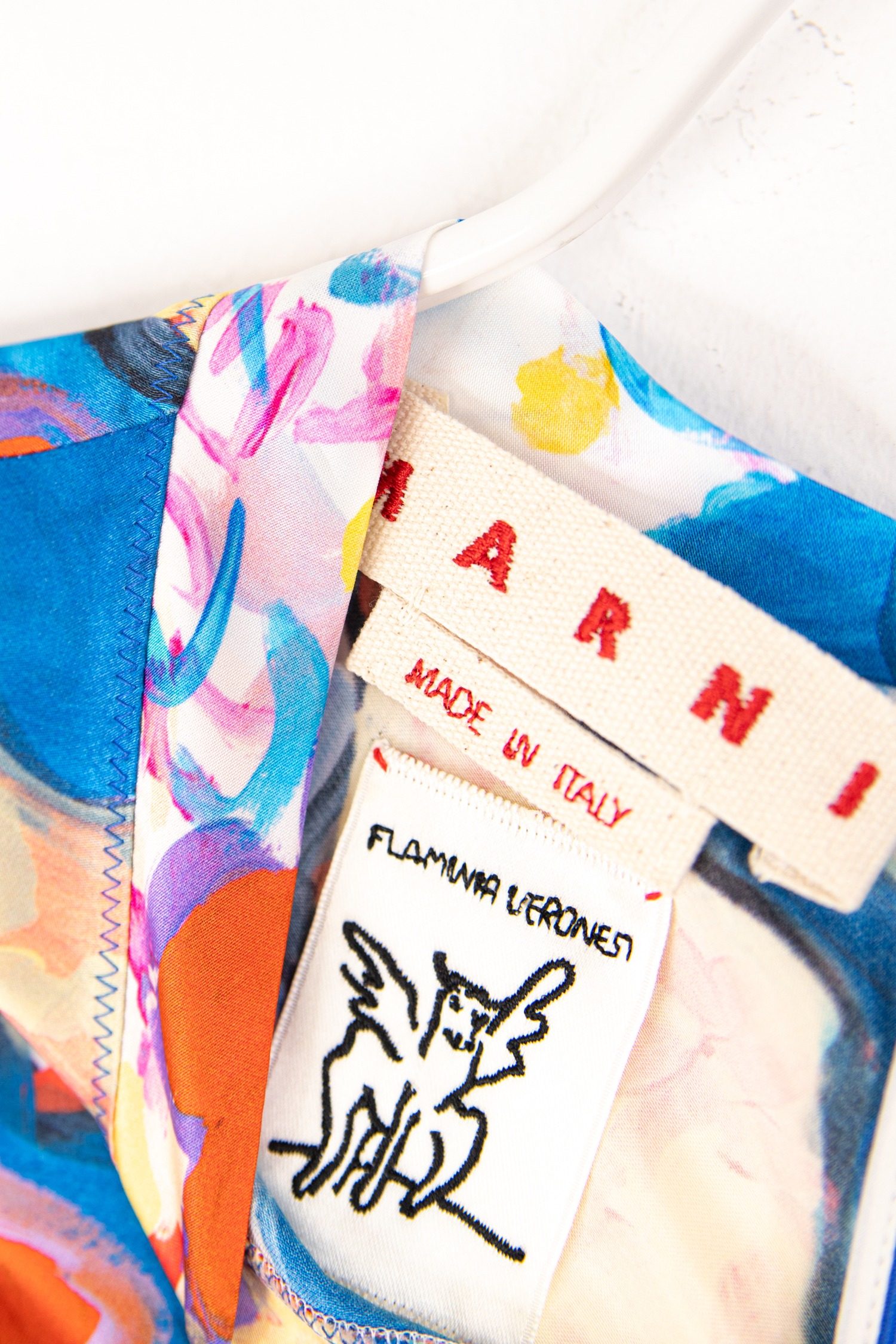 Thumbnail of http://Marni%20Minikleid%20mit%20floralem%20Aquarellmuster%20in%20Bunt