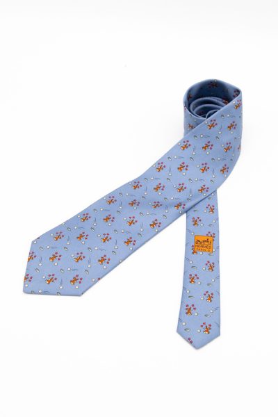 Hermès Krawatte mit Blumen in Dunkelblau