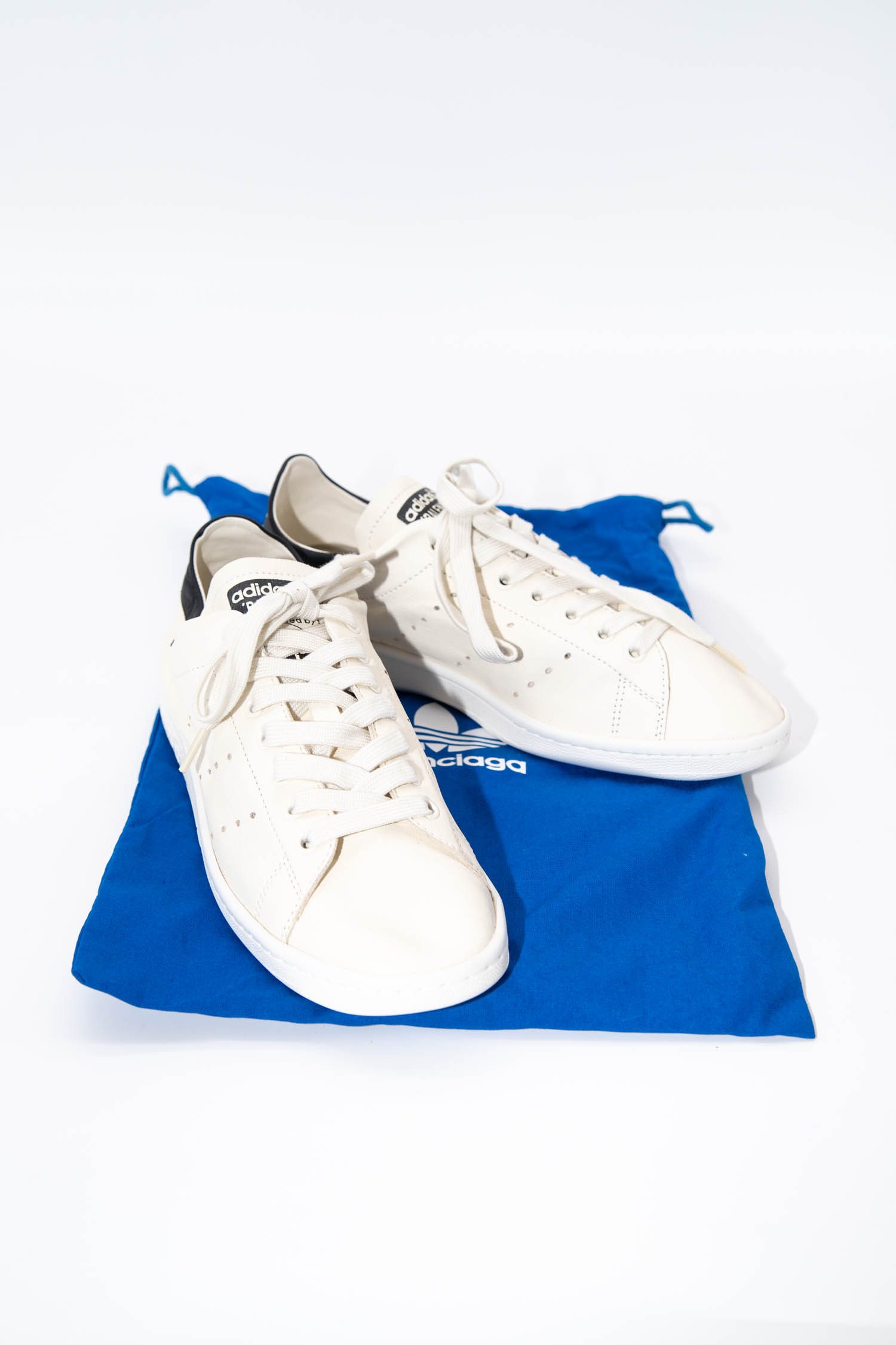Adidas x Balenciaga "Stan Smith" Sneaker in Off-white