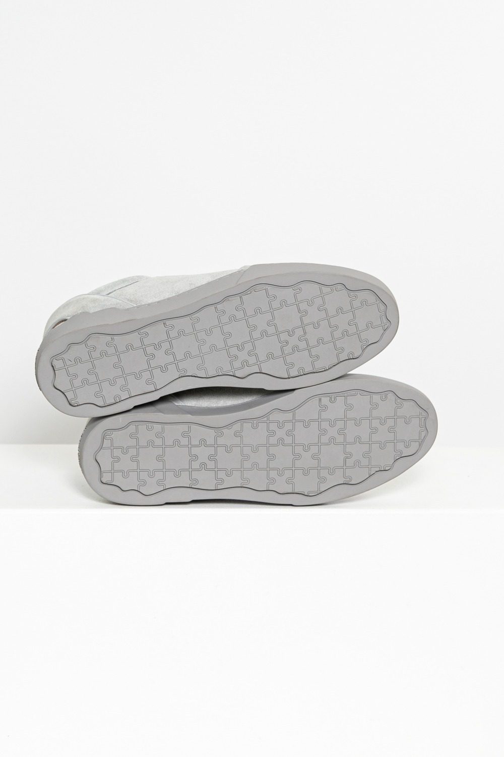 Thumbnail of http://Benjamin%20Berner%20BNJ%20Low%20Top%20Sneaker%20in%20Grau