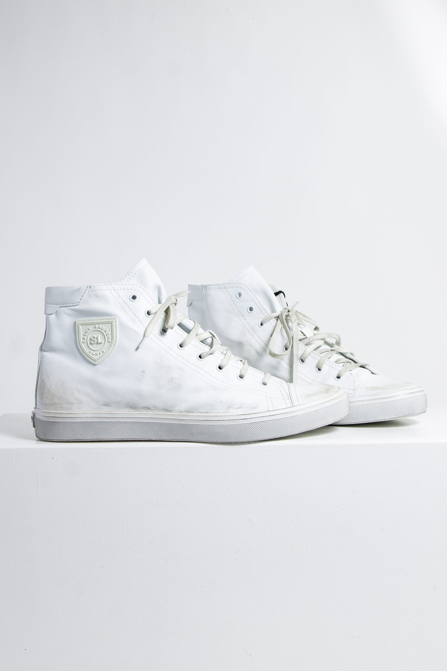 Thumbnail of http://Saint%20Laurent%20High%20Top%20Sneaker%20weiß