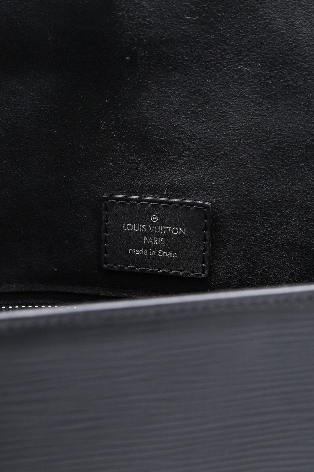 Thumbnail of http://Louis%20Vuitton%20Umhängetasche%20in%20Schwarz