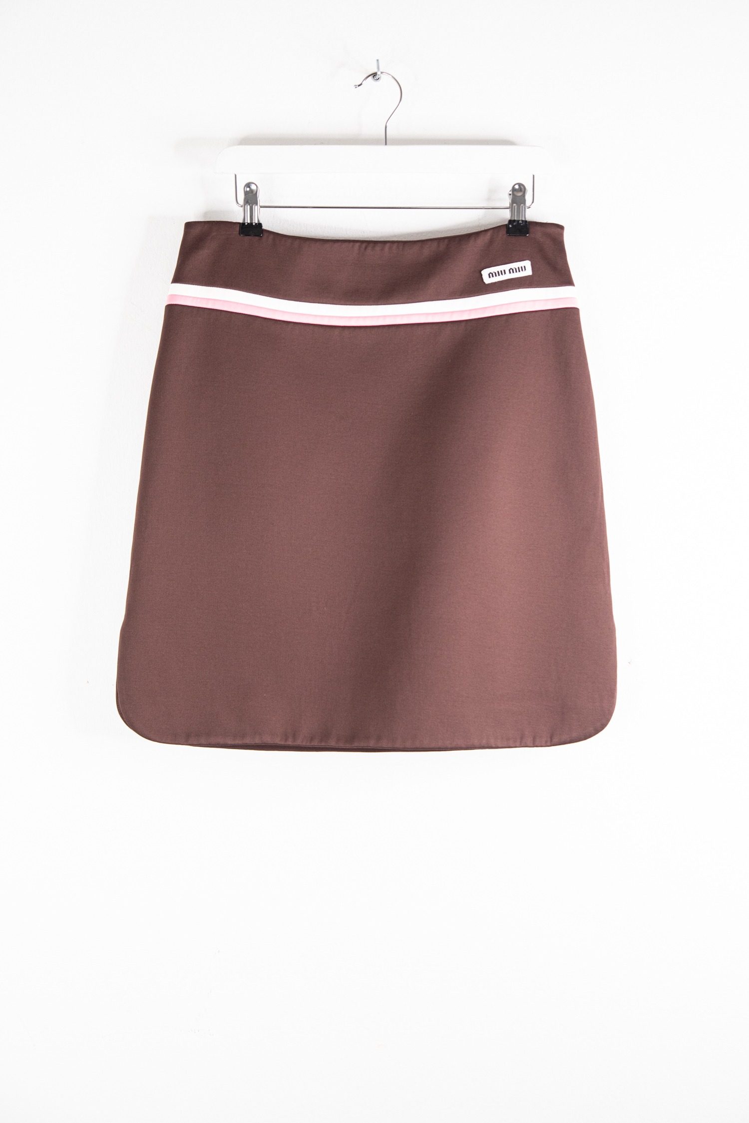 Thumbnail of http://Miu%20Miu%20Minirock%20mit%20Streifen-Details%20in%20Braun