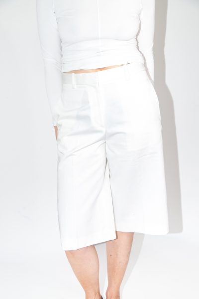 Nili Lotan Jeansshorts in Ecru