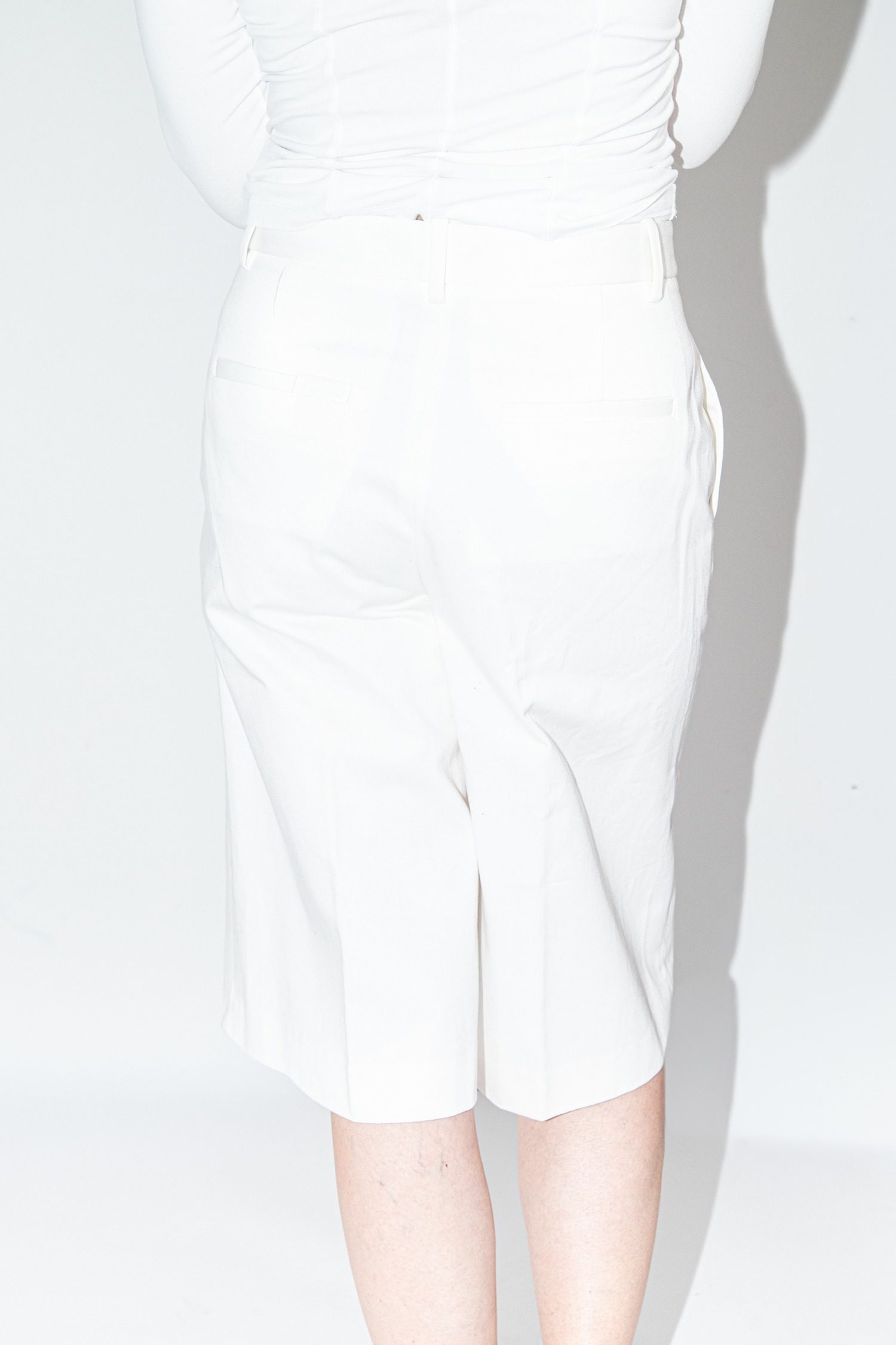 Thumbnail of http://Nili%20Lotan%20Jeansshorts%20in%20Ecru