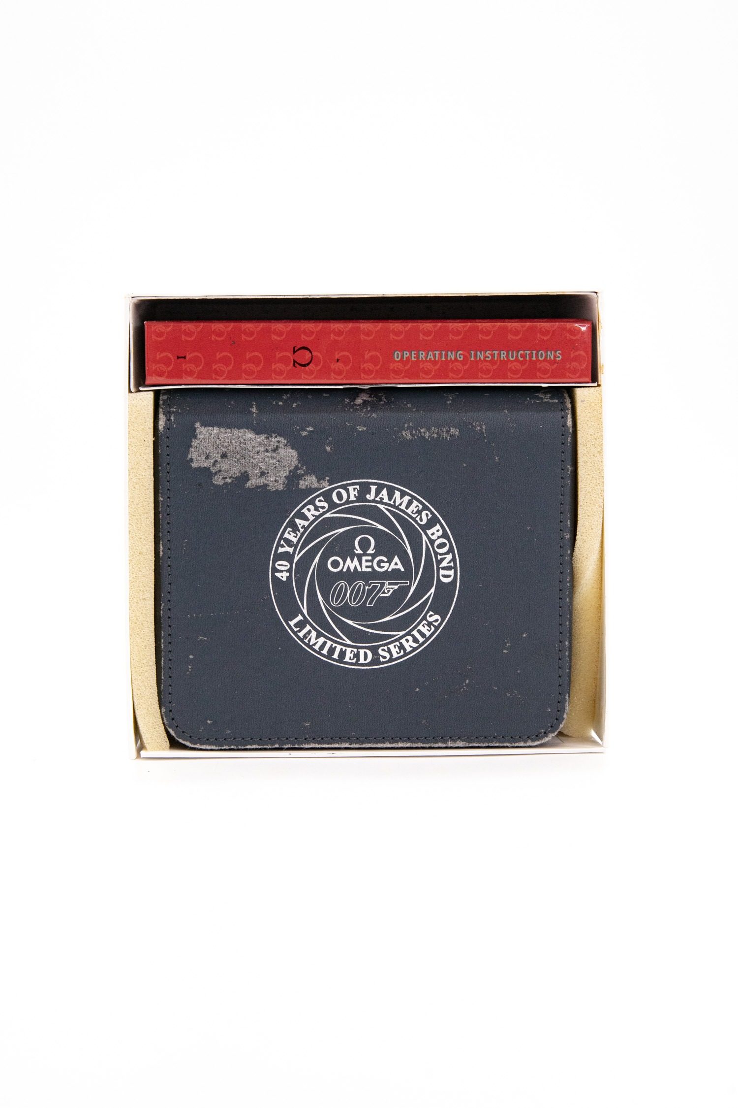 Thumbnail of http://Omega%20Seamaster%20Professional%20007%20Chronometer%20Uhr%20in%20Blau%20und%20Schwarz