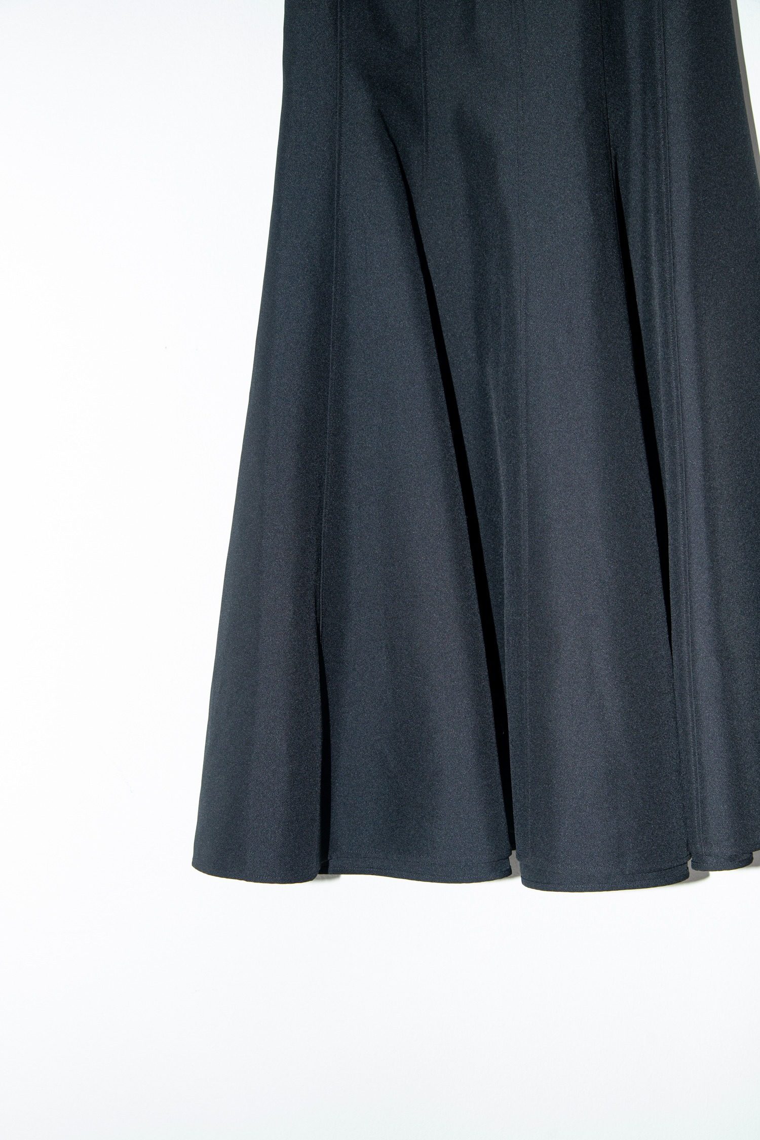 Thumbnail of http://Philosophy%20di%20Lorenzo%20Serafina%20Midirock%20in%20Schwarz