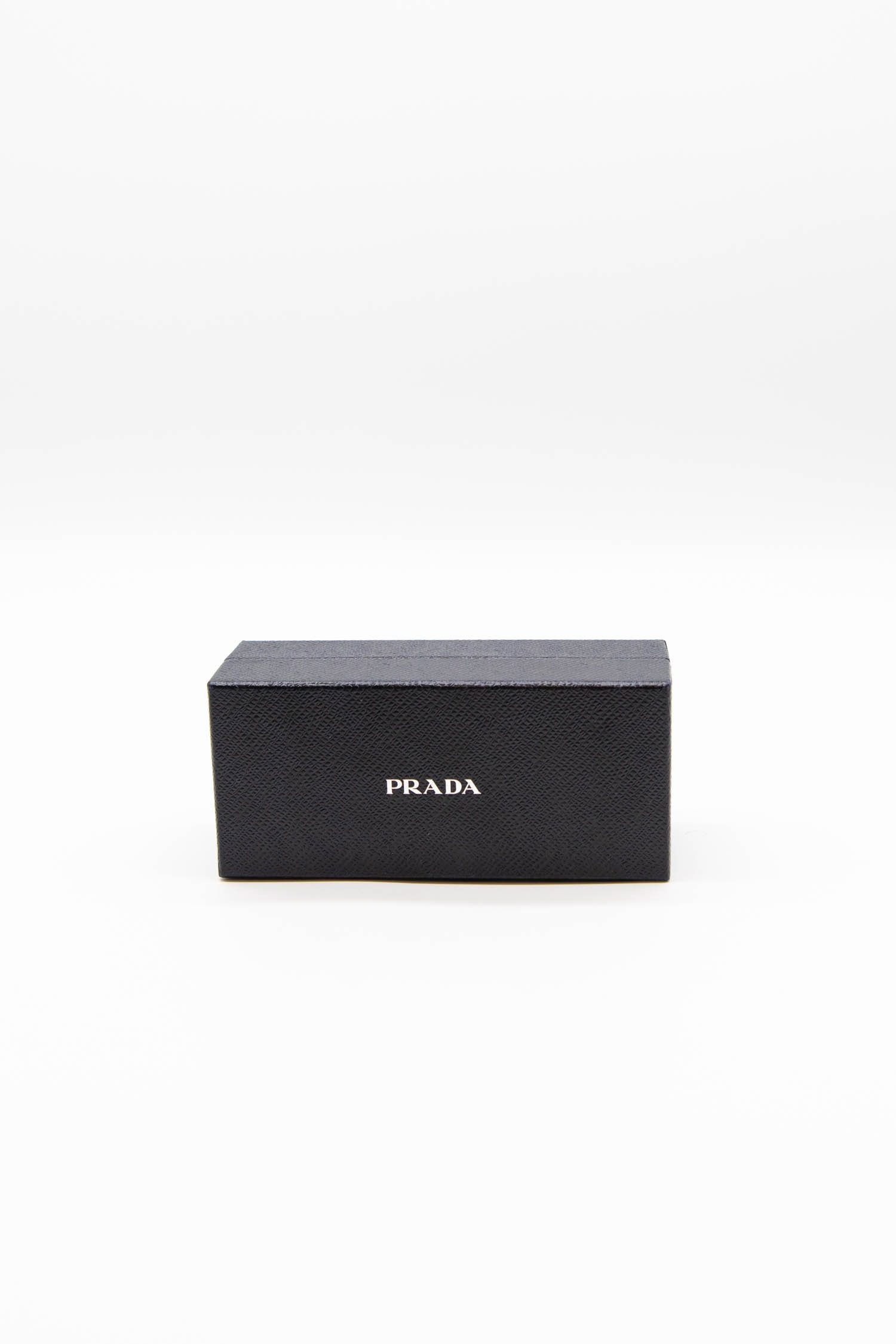 Thumbnail of http://Prada%20Sonnenbrille%20mit%20geometrischen%20Details%20am%20Bügel%20in%20Schwarz