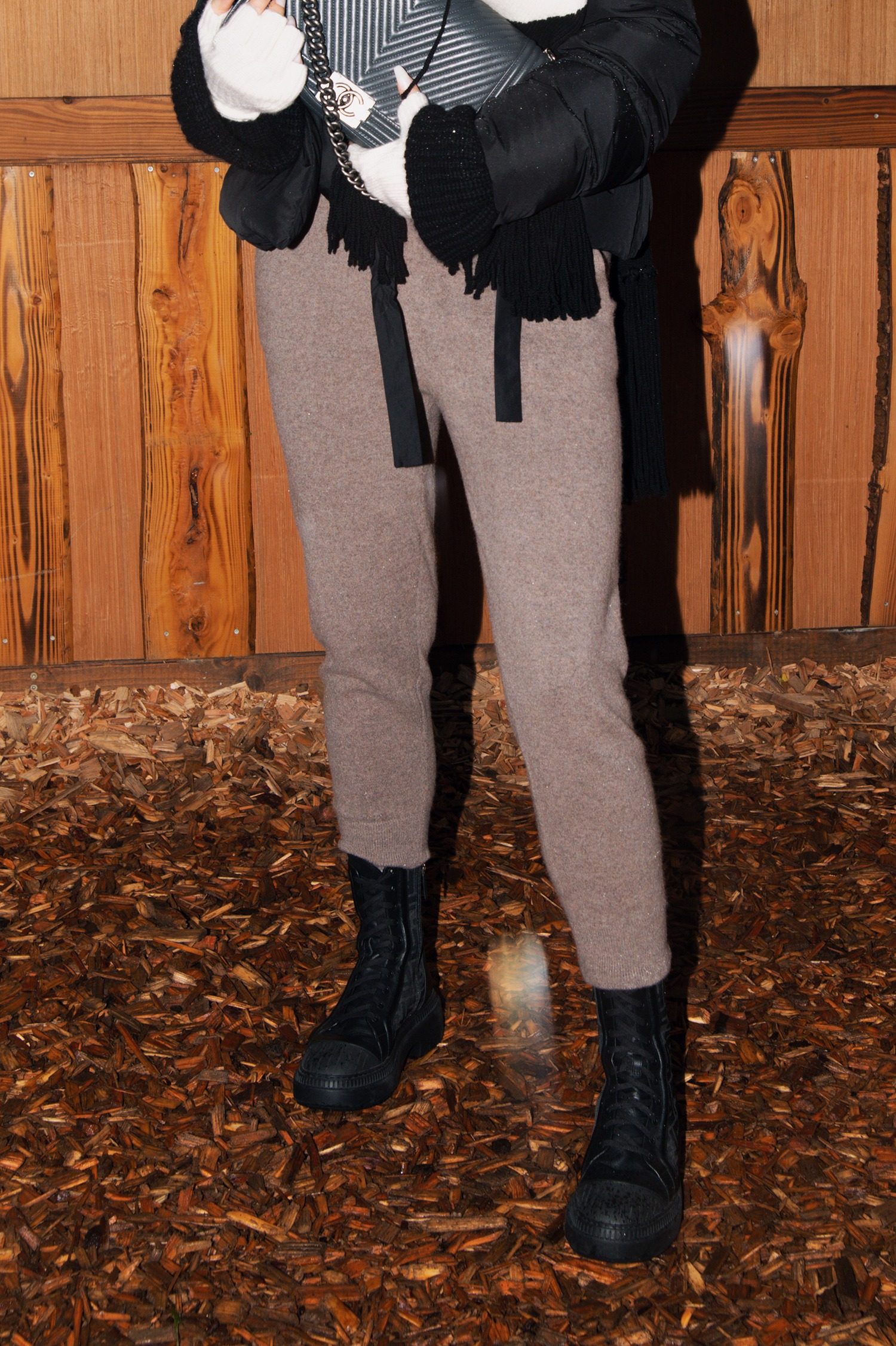 Thumbnail of http://Extreme%20Cashmere%20Strickose%20in%20Braun%20Meliert