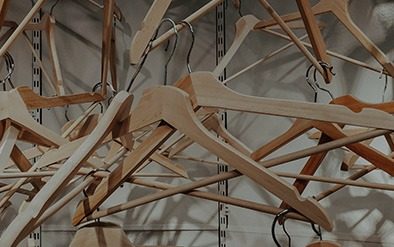 SECONDELLA Lagerverkauf im Hanseviertel Hamburg - Modehighlights zum kleinen Preis. Alles unter 100 €!