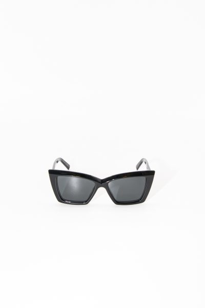 Saint Laurent Cat Eye Sonnenbrille in Schwarz