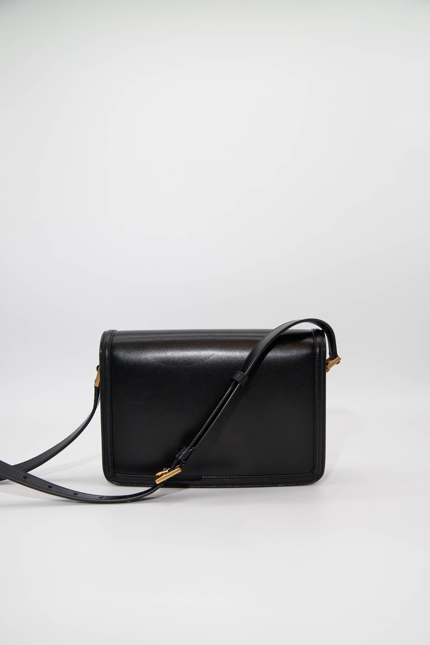 Thumbnail of http://Saint%20Laurent%20Solferino%20Medium%20Umhängetasche%20in%20Schwarz