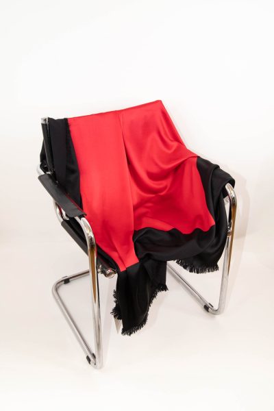 Saint Laurent Vintage Tuch in Schwarz und Rot