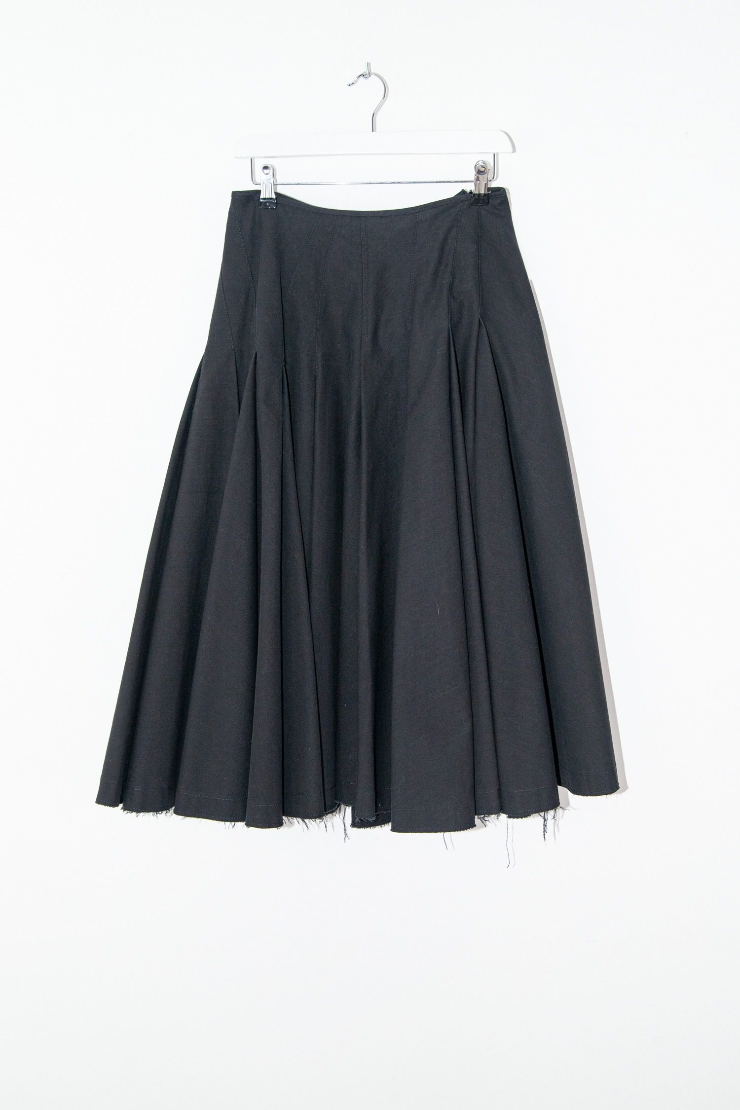 Thumbnail of http://Sportmax%20Midirock%20mit%20Falten%20in%20Schwarz