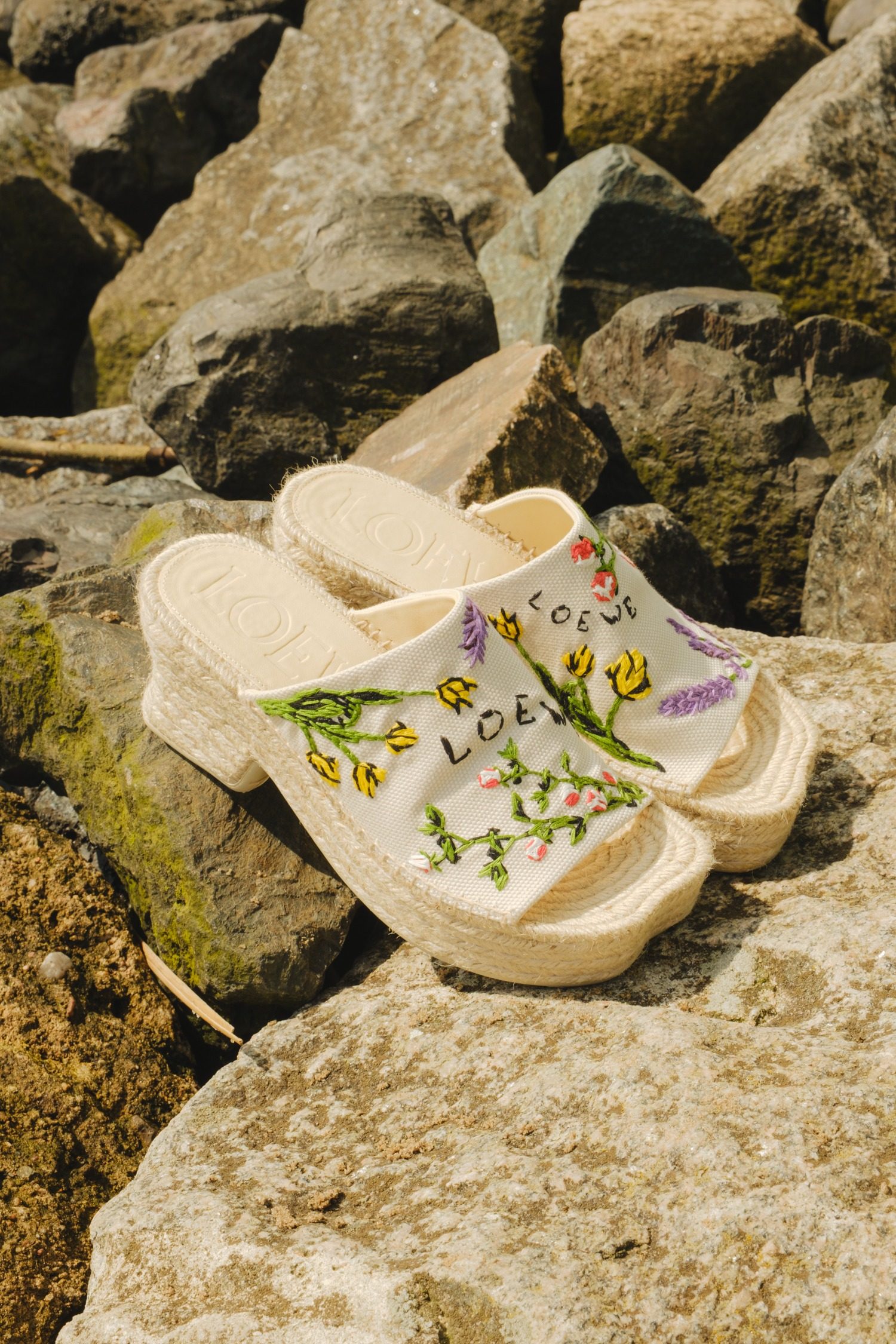 Thumbnail of http://Loewe%20x%20Paula's%20Ibiza%20Petal%2080%20Plateau%20Espandrilles