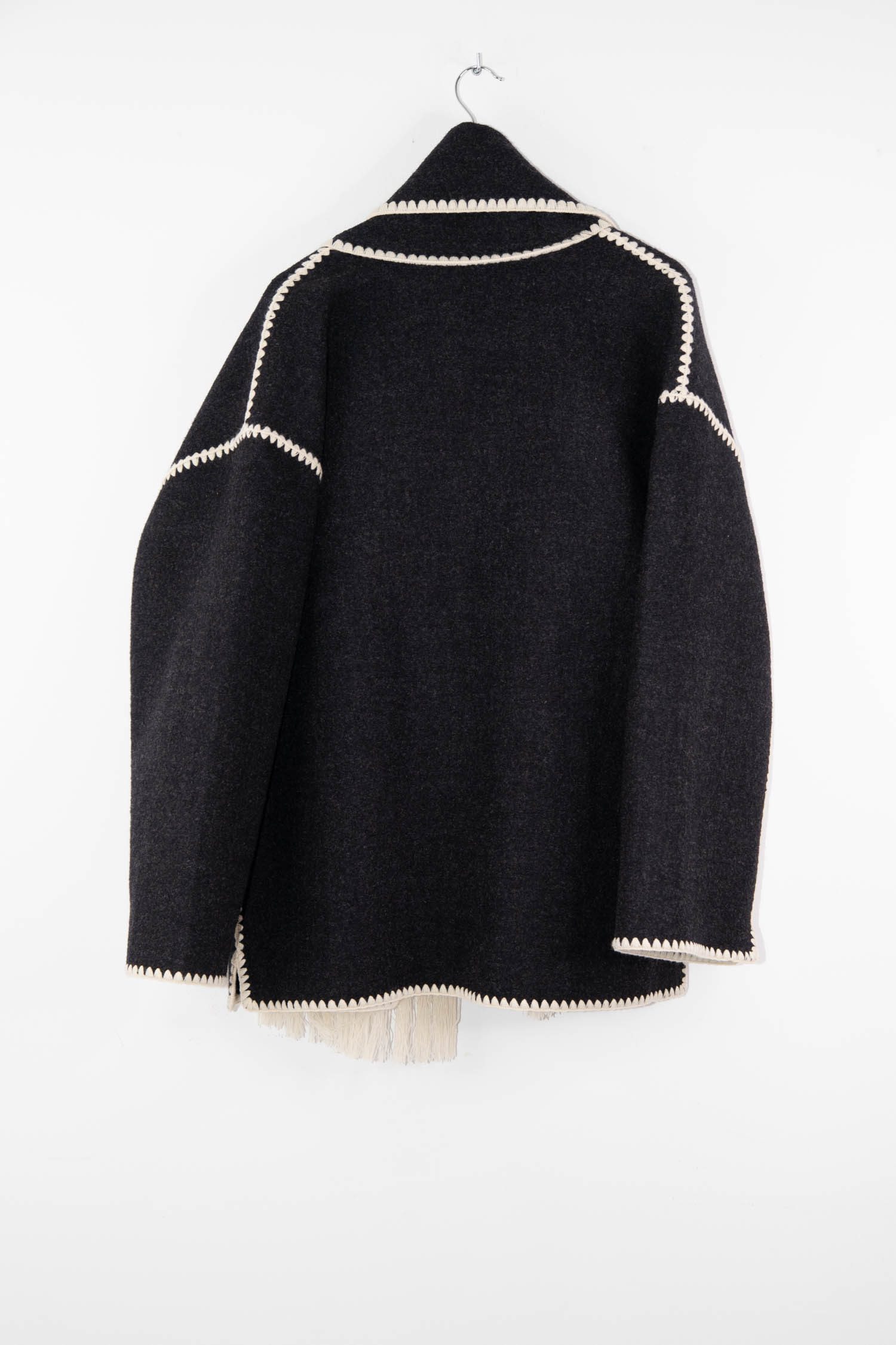 Thumbnail of http://Toteme%20bestickte%20Schaljacke%20in%20Dunkelgrau