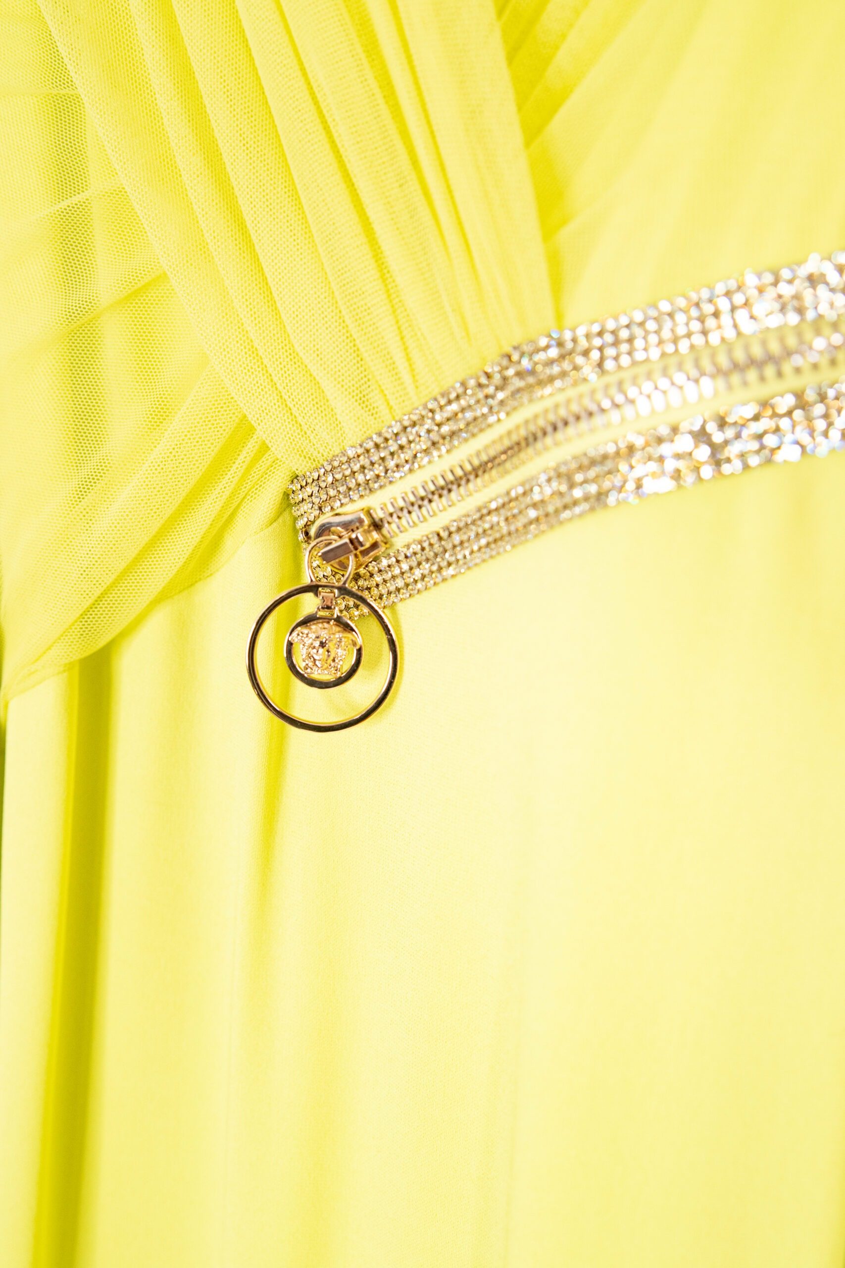 Thumbnail of http://Versace%20Midikleid%20in%20Neongelb%20und%20Gold