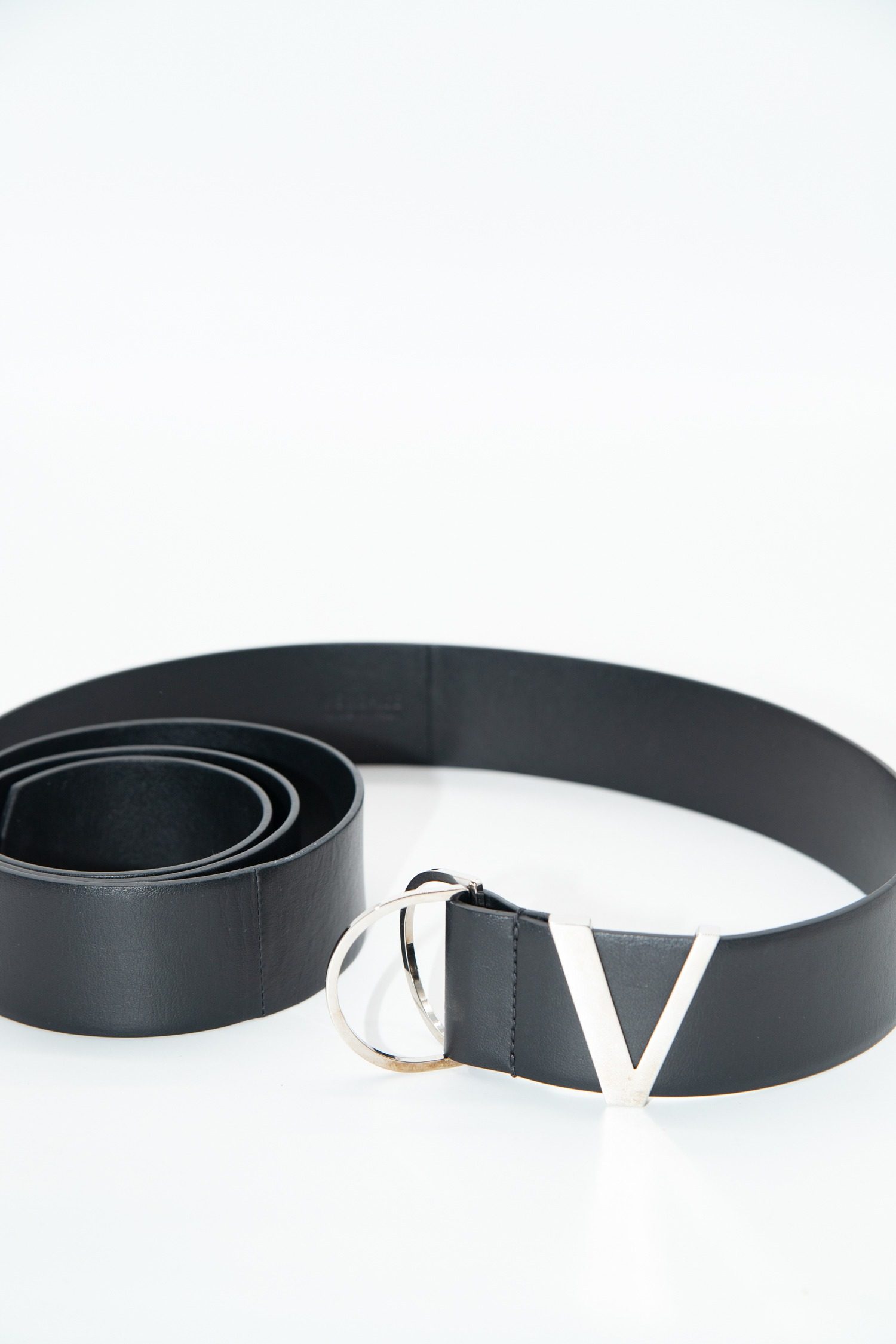 Thumbnail of http://Versace%20Gürtel%20in%20Schwarz%20und%20Silber