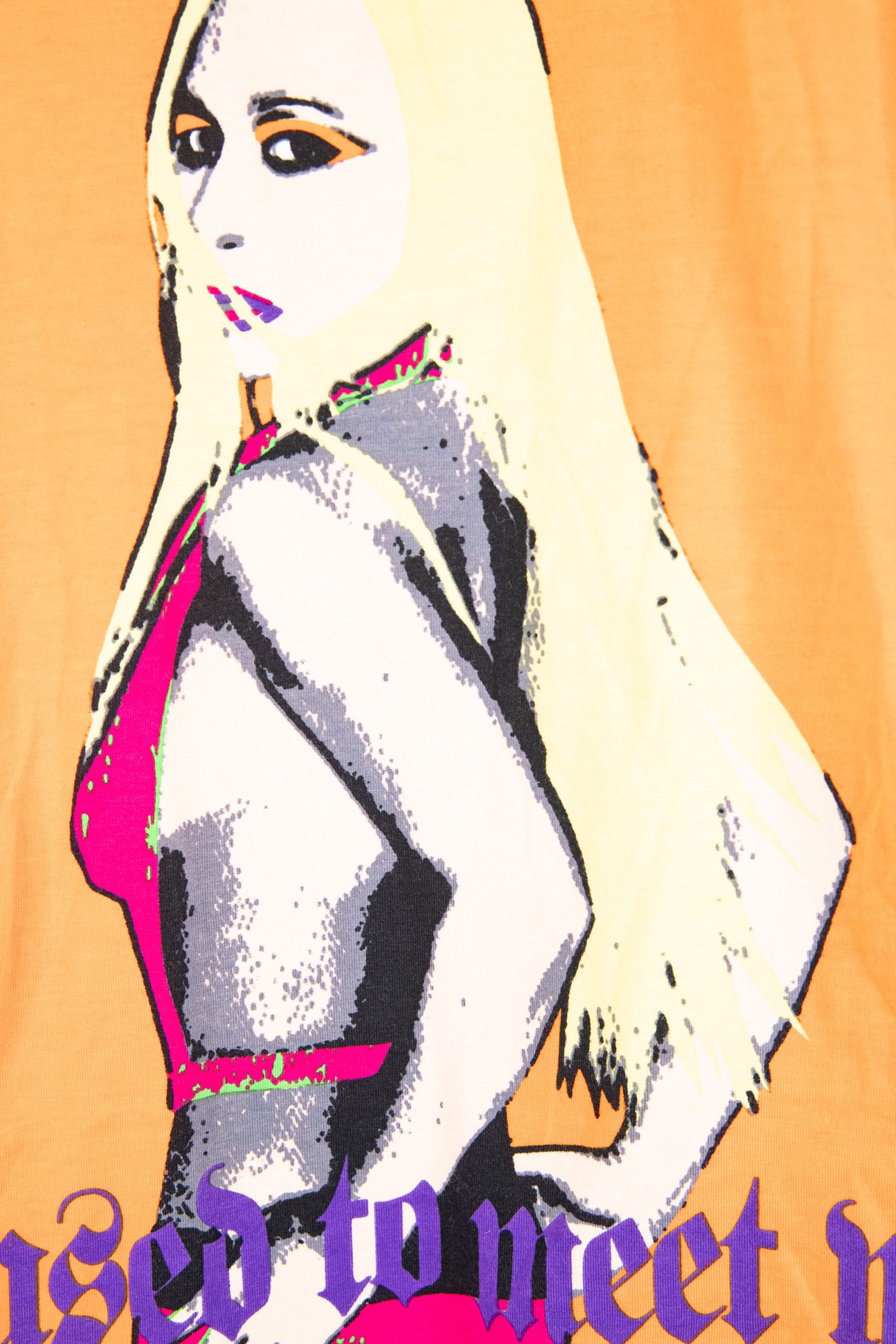 Thumbnail of http://Versace%20Vintage%20Top%20mit%20Donatella%20Print%20in%20Schwarz%20und%20Bunt