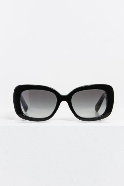 Prada "SPR270" Sonnenbrille in schwarz