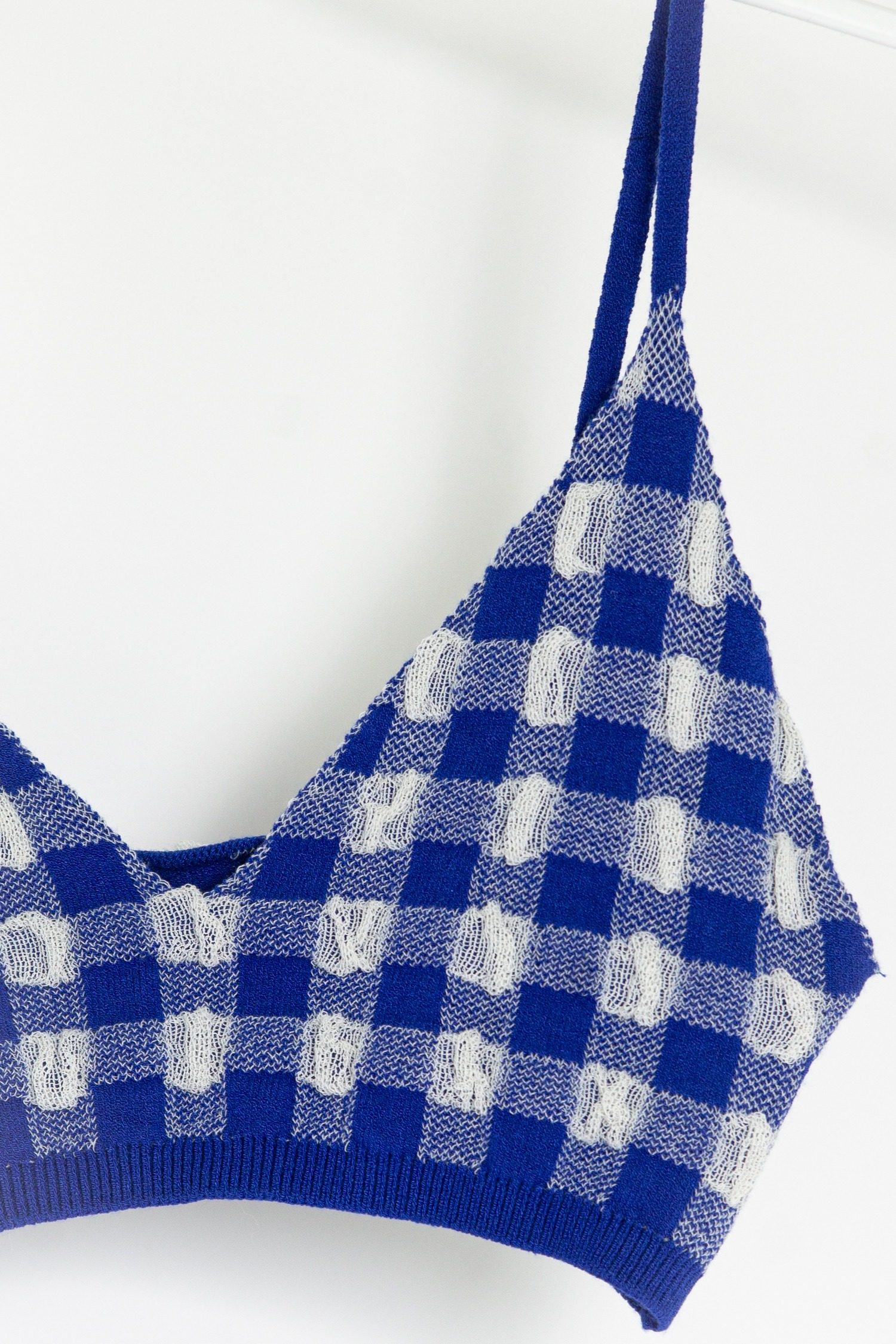 Thumbnail of http://Jacquemus%20'Le%20Bandeau%20Valensole%20kariert%20blau-weiß