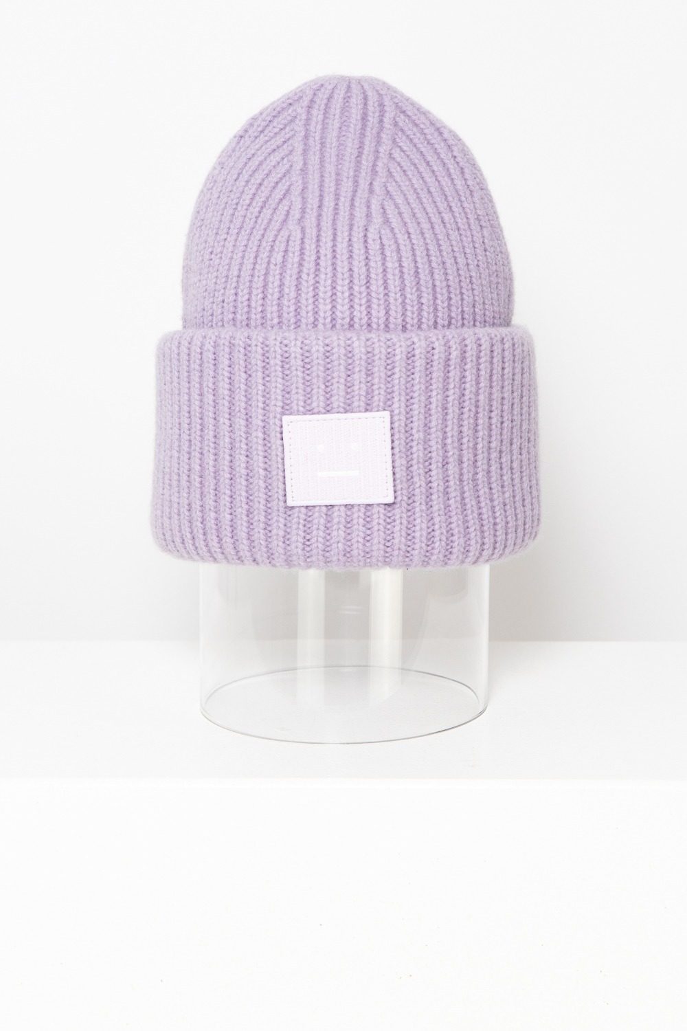 Acne Studios Beanie aus Wolle in Lavendel