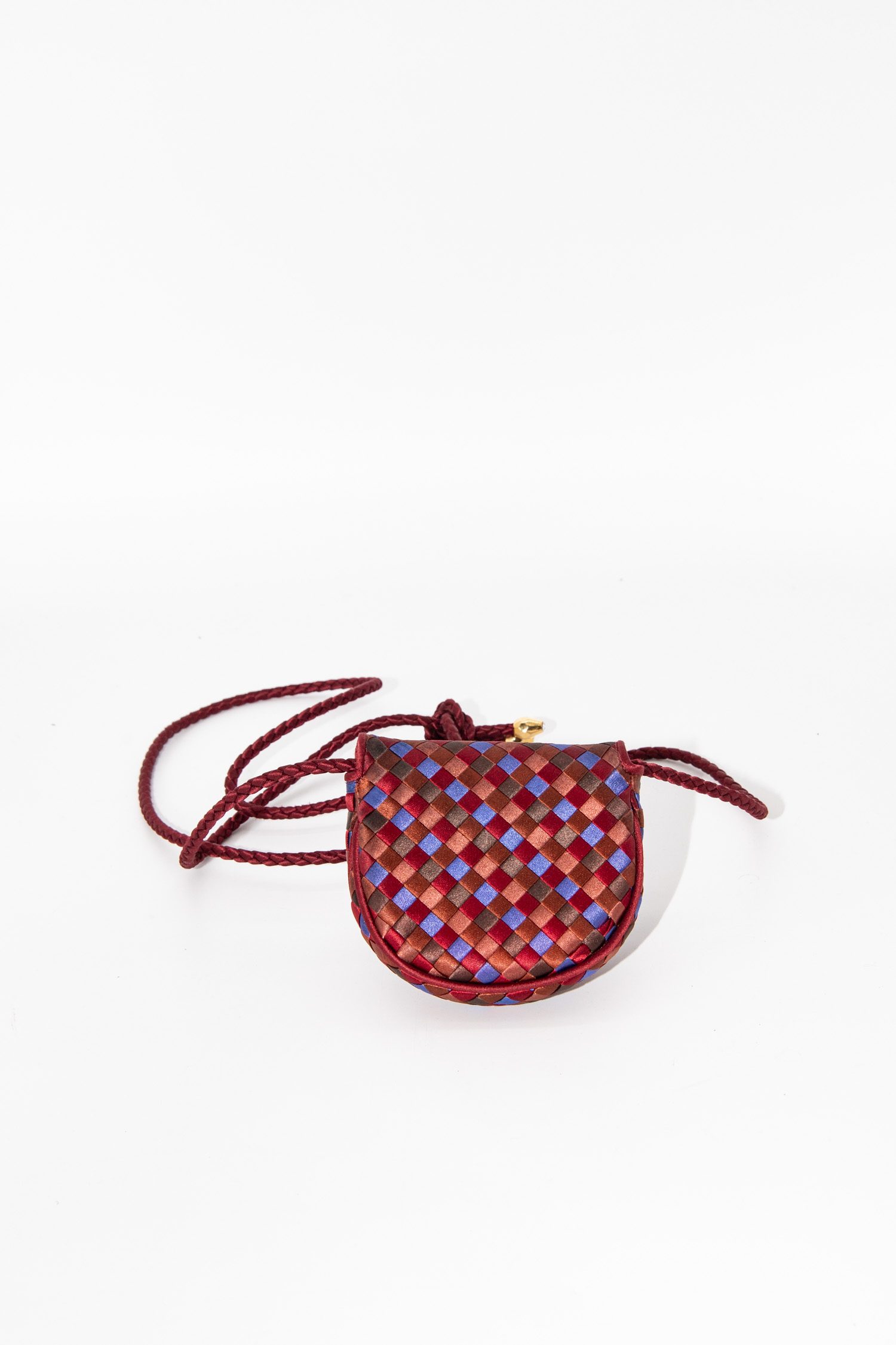 Bottega Veneta kleine Umhängetasche kariert in Bordeaux