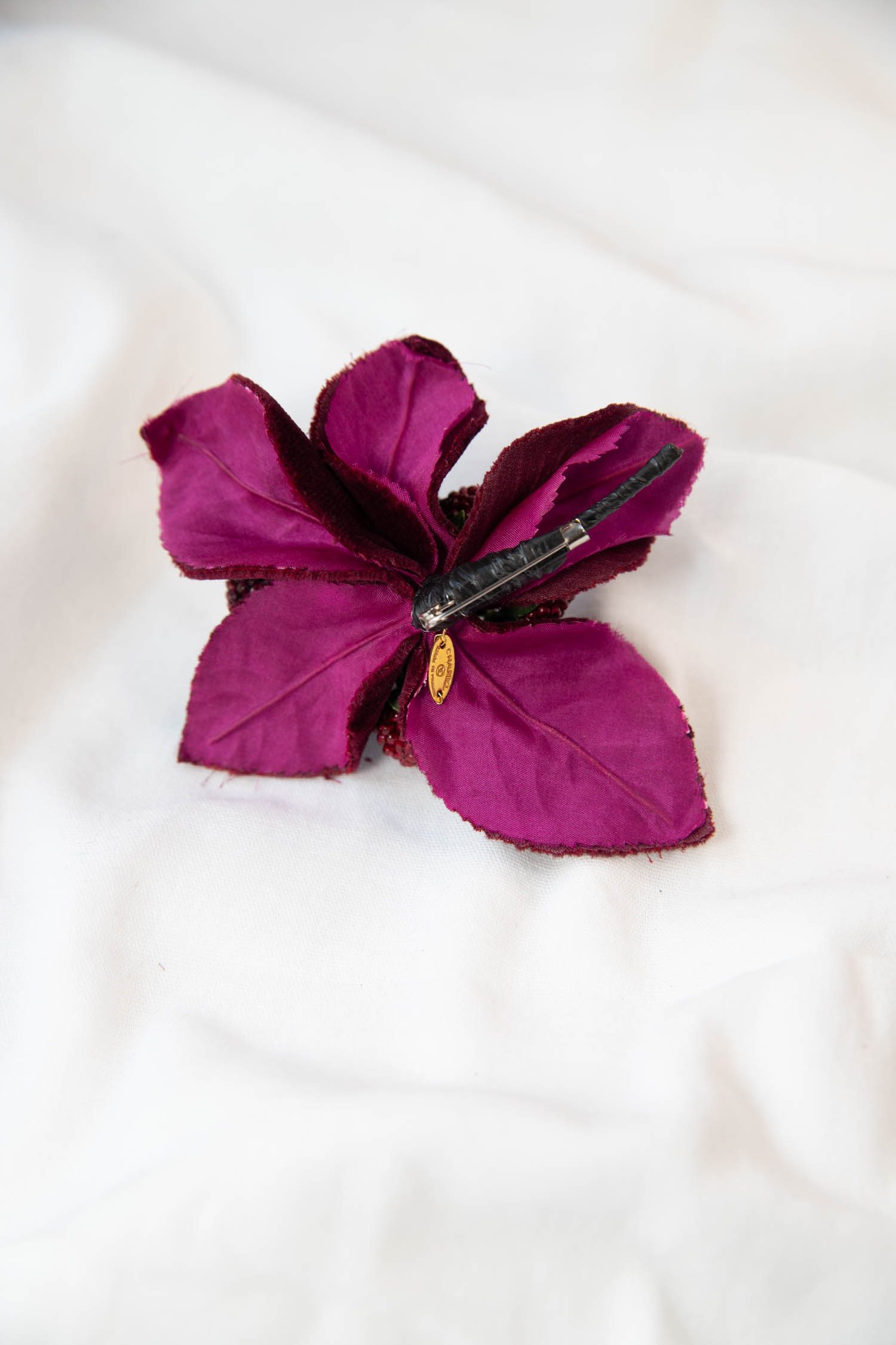 Chanel Vintage Brosche mit Brombeeren