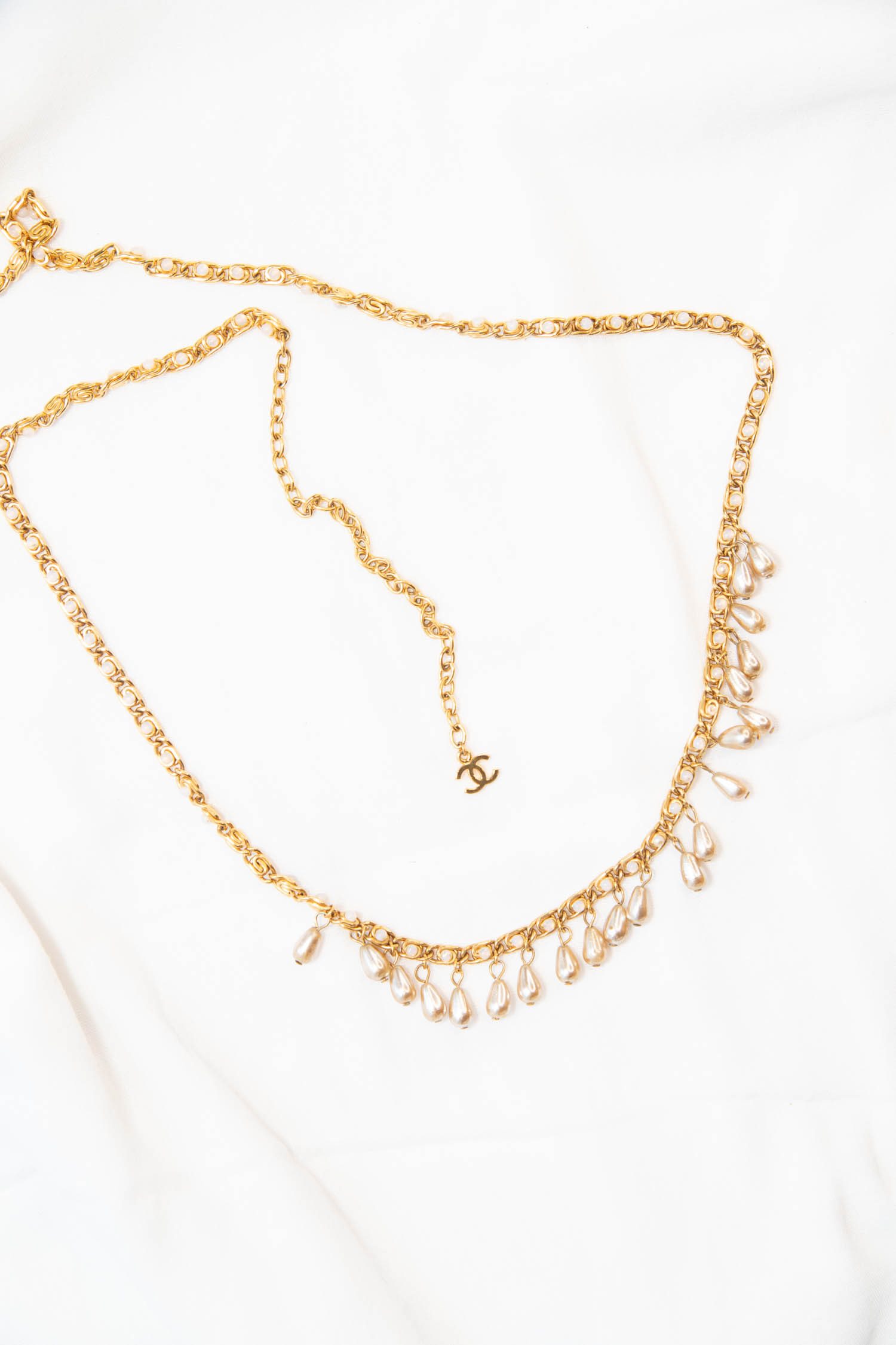 Chanel Vintage Kettengürtel mit Perlen in Gold