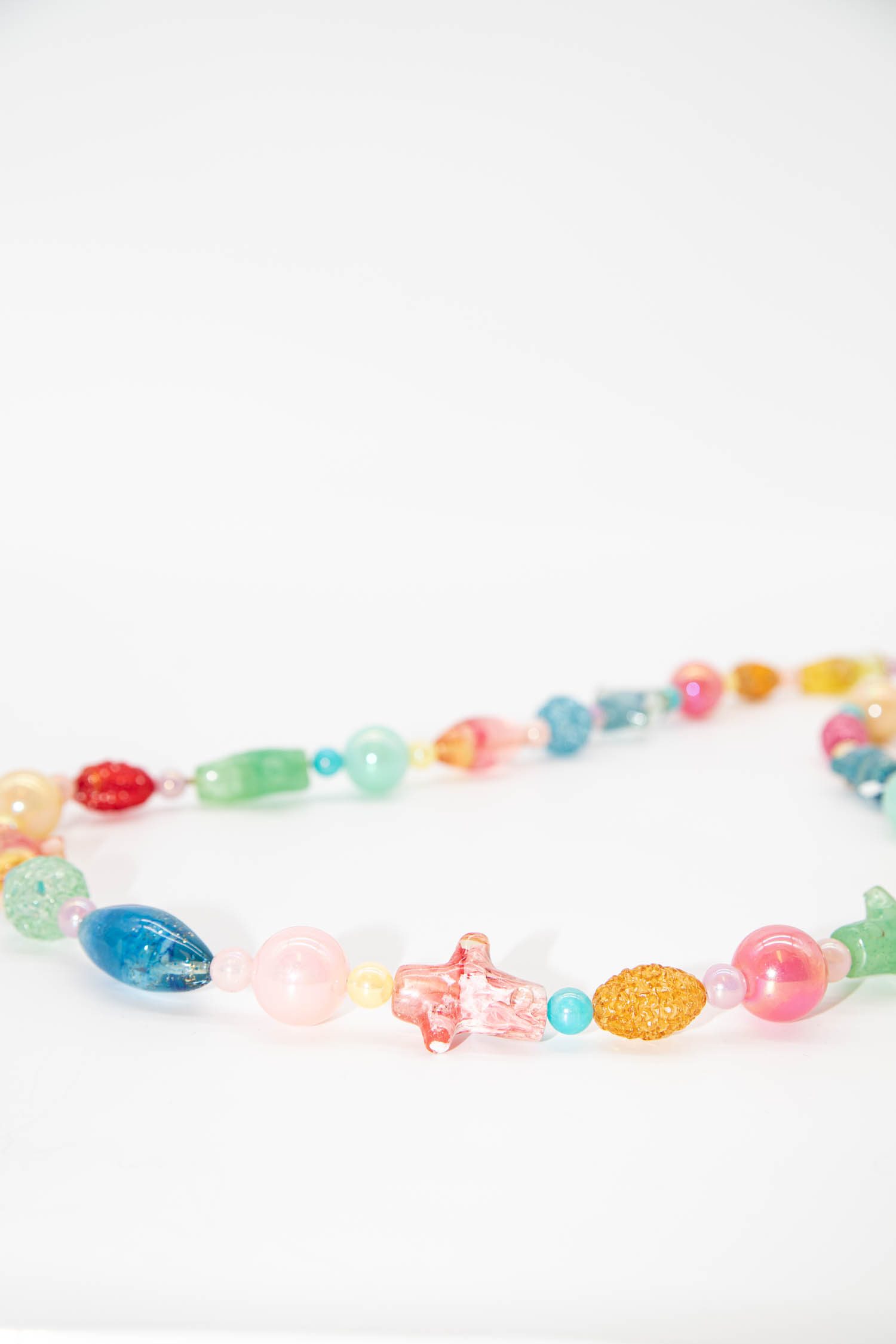Chanel Vintage Halskette aus verschiedenen Gliedern pastellfarbend