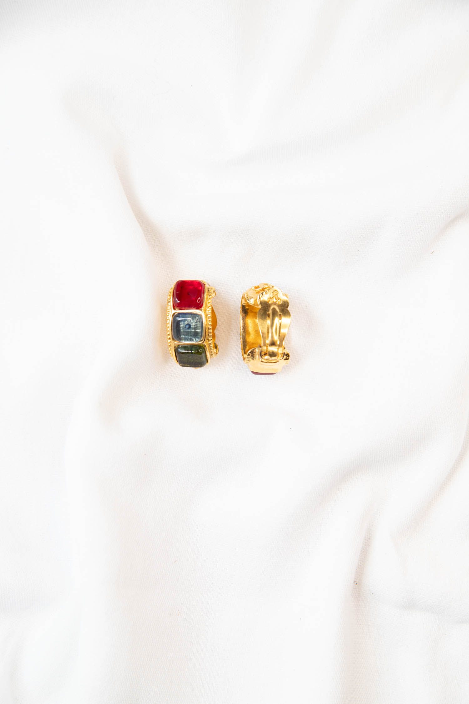 Vintage Chanel Ohrclips mit Gripoix- Steinen