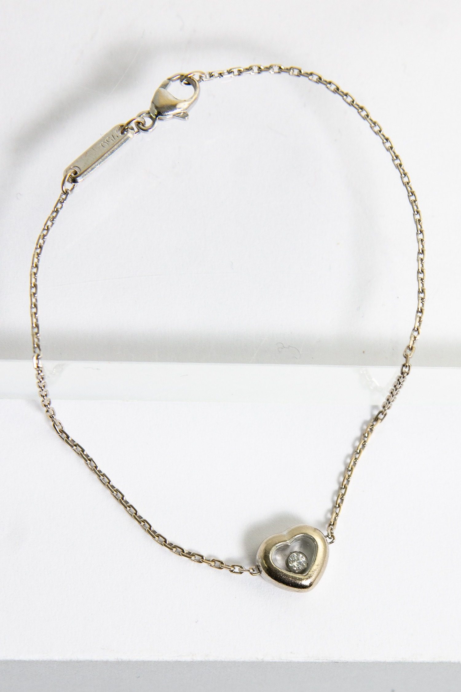 Thumbnail of http://Chopard%20Happy%20Diamonds%20Icons%20Armband%20in%20silber