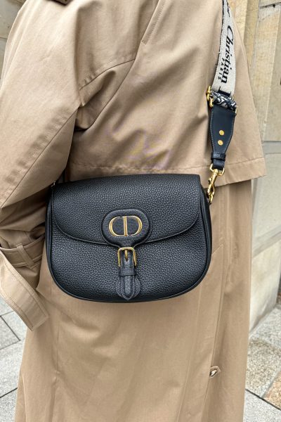 Dior "Bobby" Umhängetasche in Schwarz mit Monogram-Gurt