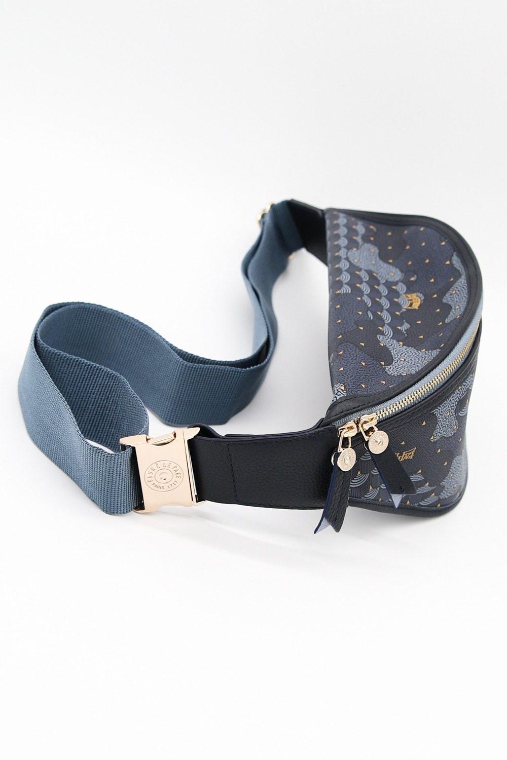 Thumbnail of http://Fauré%20Le%20Page%20Crossbody-Tasche%20in%20Dunkelblau