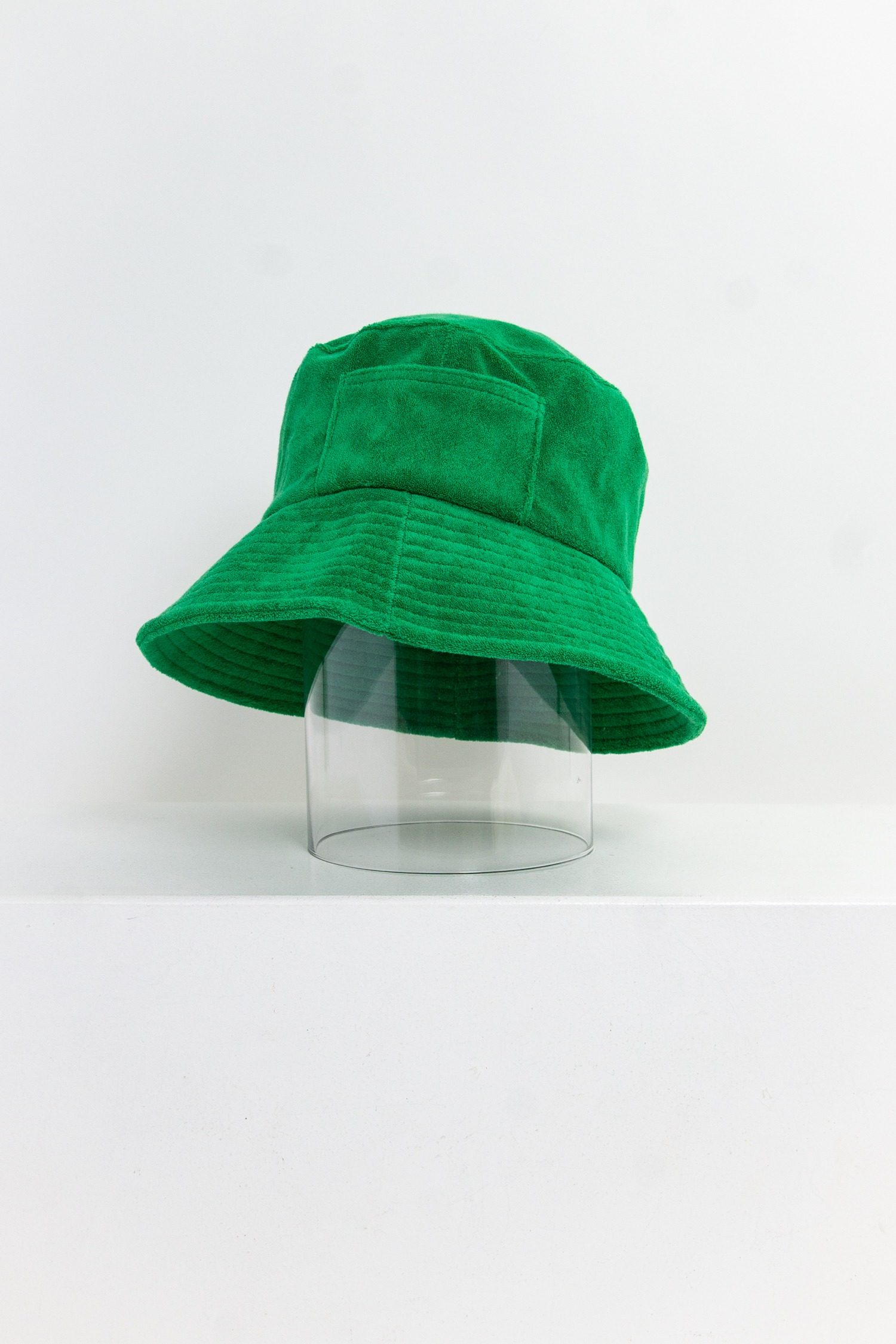 Thumbnail of http://Lack%20of%20Color%20Wave%20Fischerhut%20in%20grün