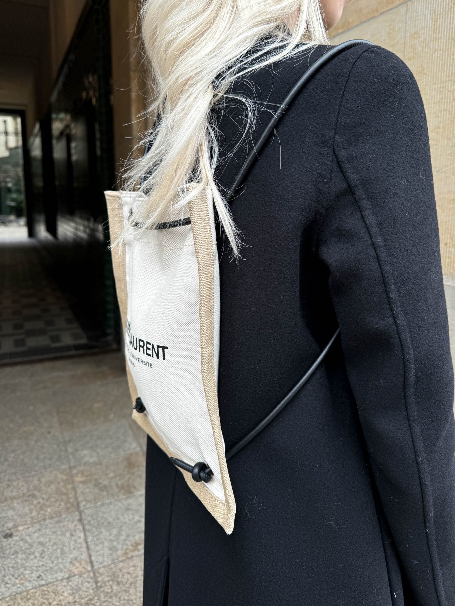 Thumbnail of http://Saint%20Laurent%20Beuteltasche%20mit%20Schriftzug