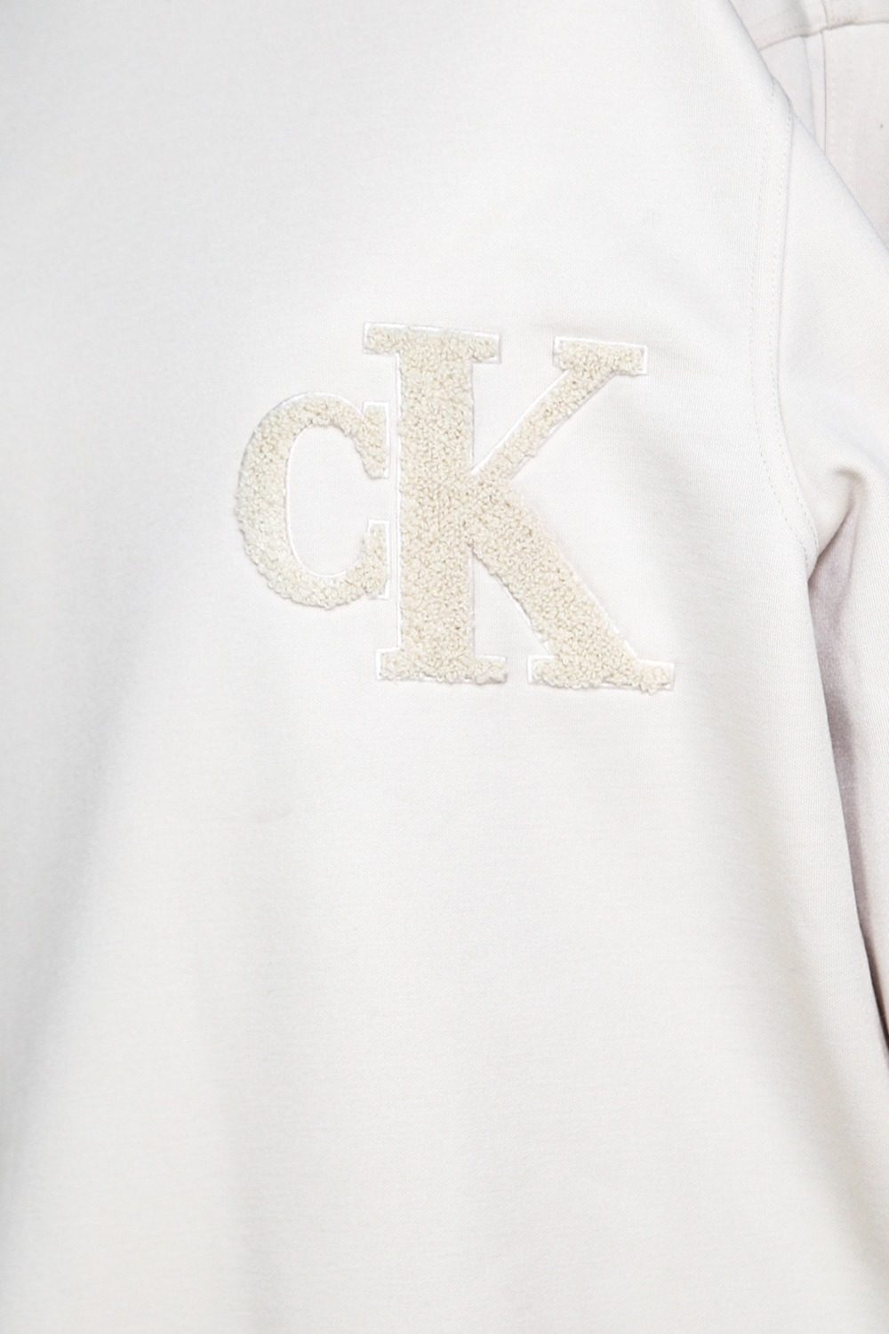 Thumbnail of http://Calvin%20Klein%20Sweatshirt%20in%20Cremeweiß